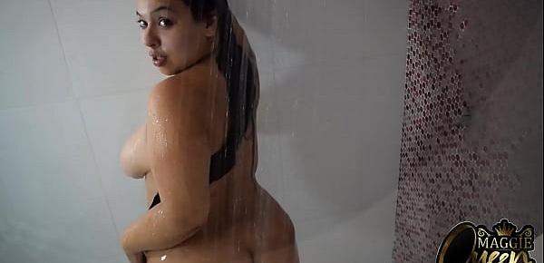  Dancing in the shower